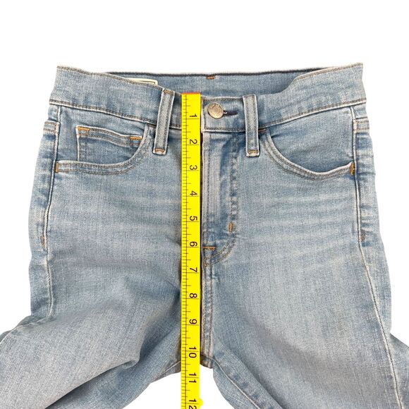 GAP Light Wash True Skinny High Rise Raw Hem Womens Size‎ 25R - Picture 7 of 8